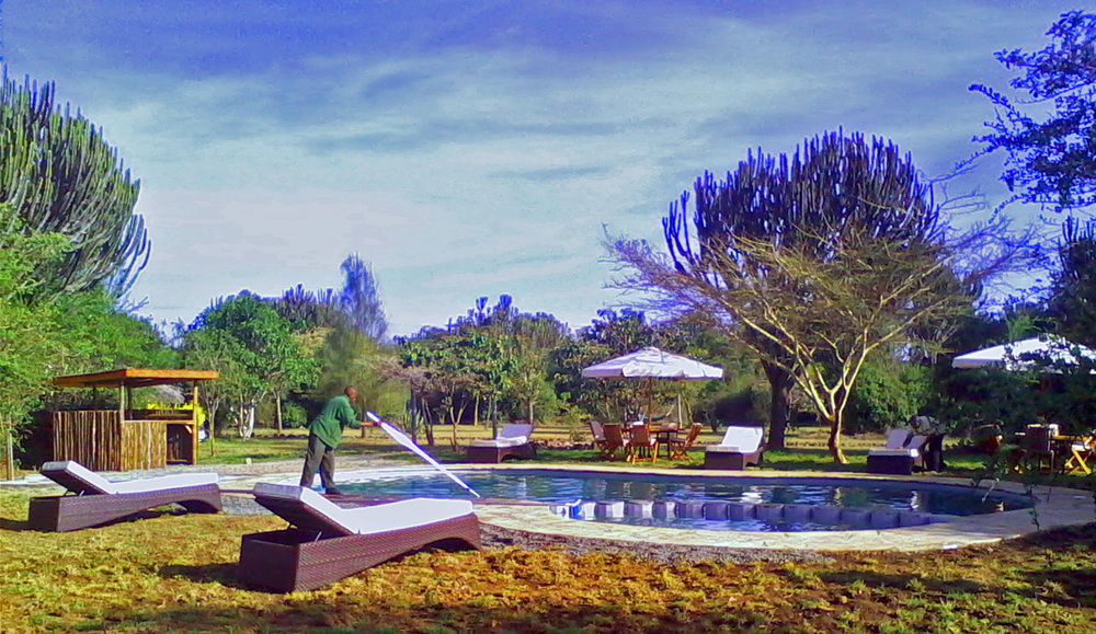 Mbweha Camp Hotel Elmenteita Bagian luar foto