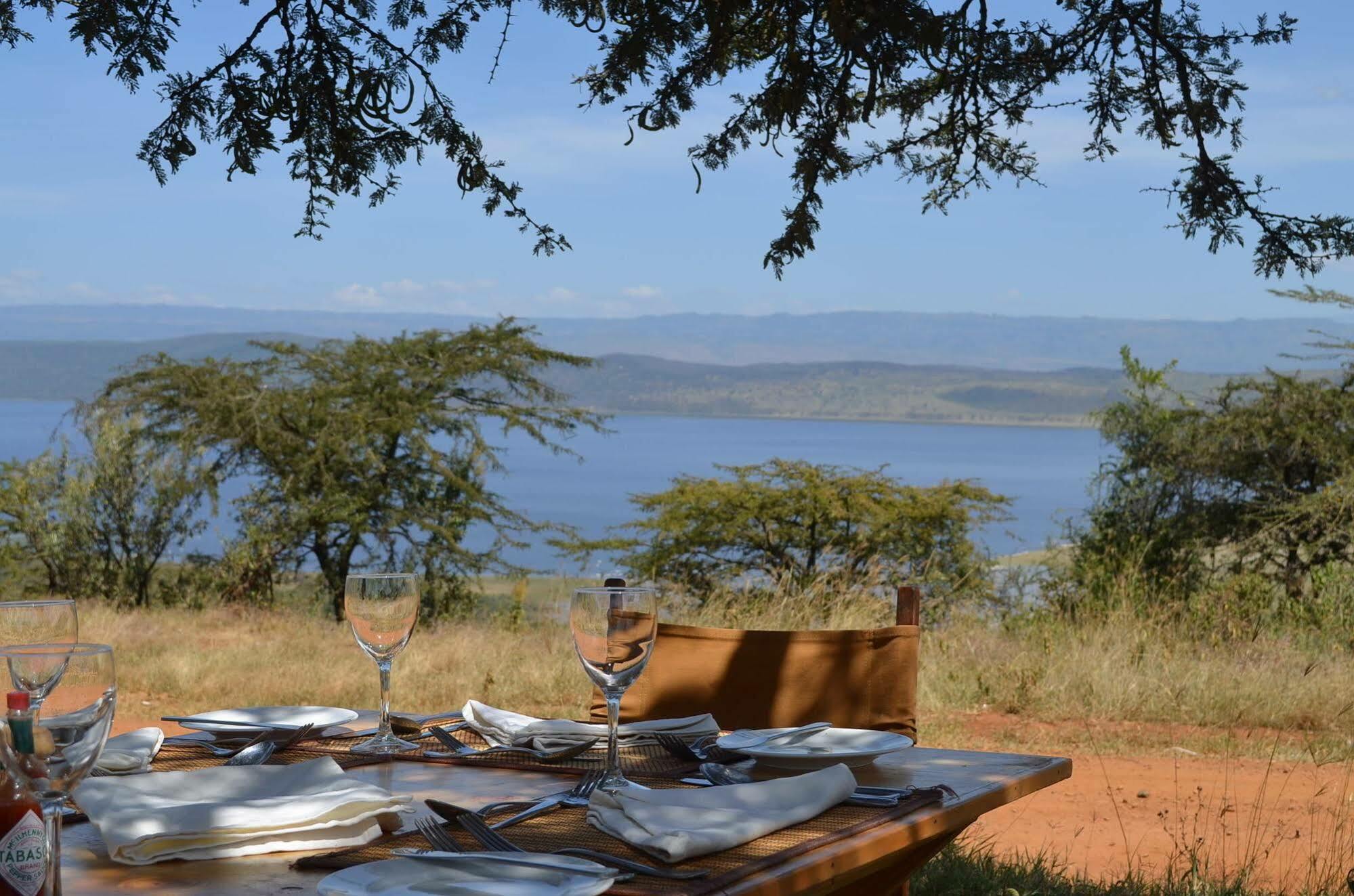 Mbweha Camp Hotel Elmenteita Bagian luar foto